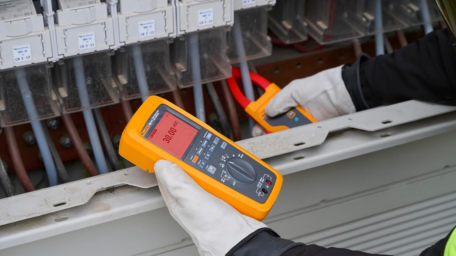 Reviews - Fluke 283FC/PV Worth Buying? Honest Pros & Cons Analysis Fluke 283FC/PV worth buying,Fluke 283FC/PV pros cons,should I buy Fluke 283FC/PV,Fluke 283FC/PV vs alternatives,best solar multimeter kit,Fluke 283FC/PV honest assessment performance testing and real-world results