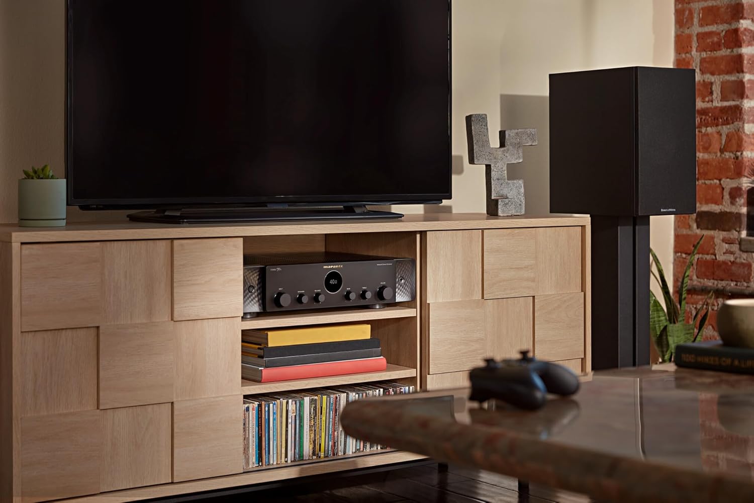 Marantz STEREO 70s worth buying,should I buy Marantz STEREO 70s,Marantz STEREO 70s pros cons,best compact AV receiver,Marantz STEREO 70s vs alternatives,Marantz STEREO 70s honest opinion unboxing and complete package contents