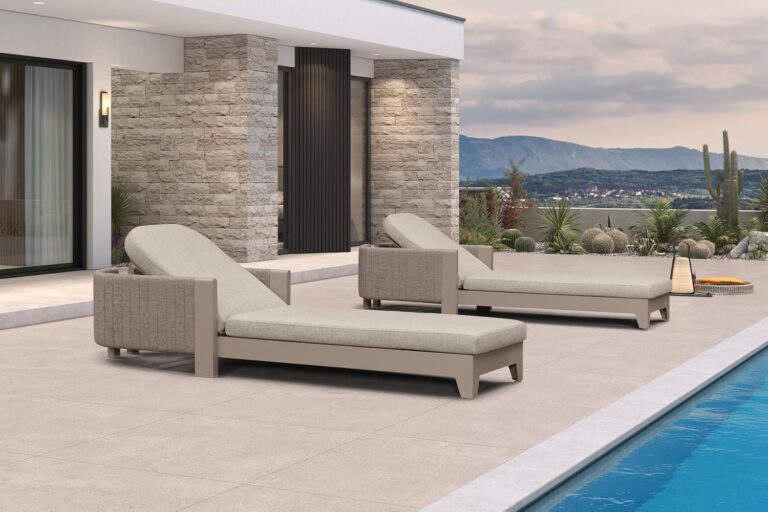 Image 1 of Purple Leaf chaise lounge worth buying