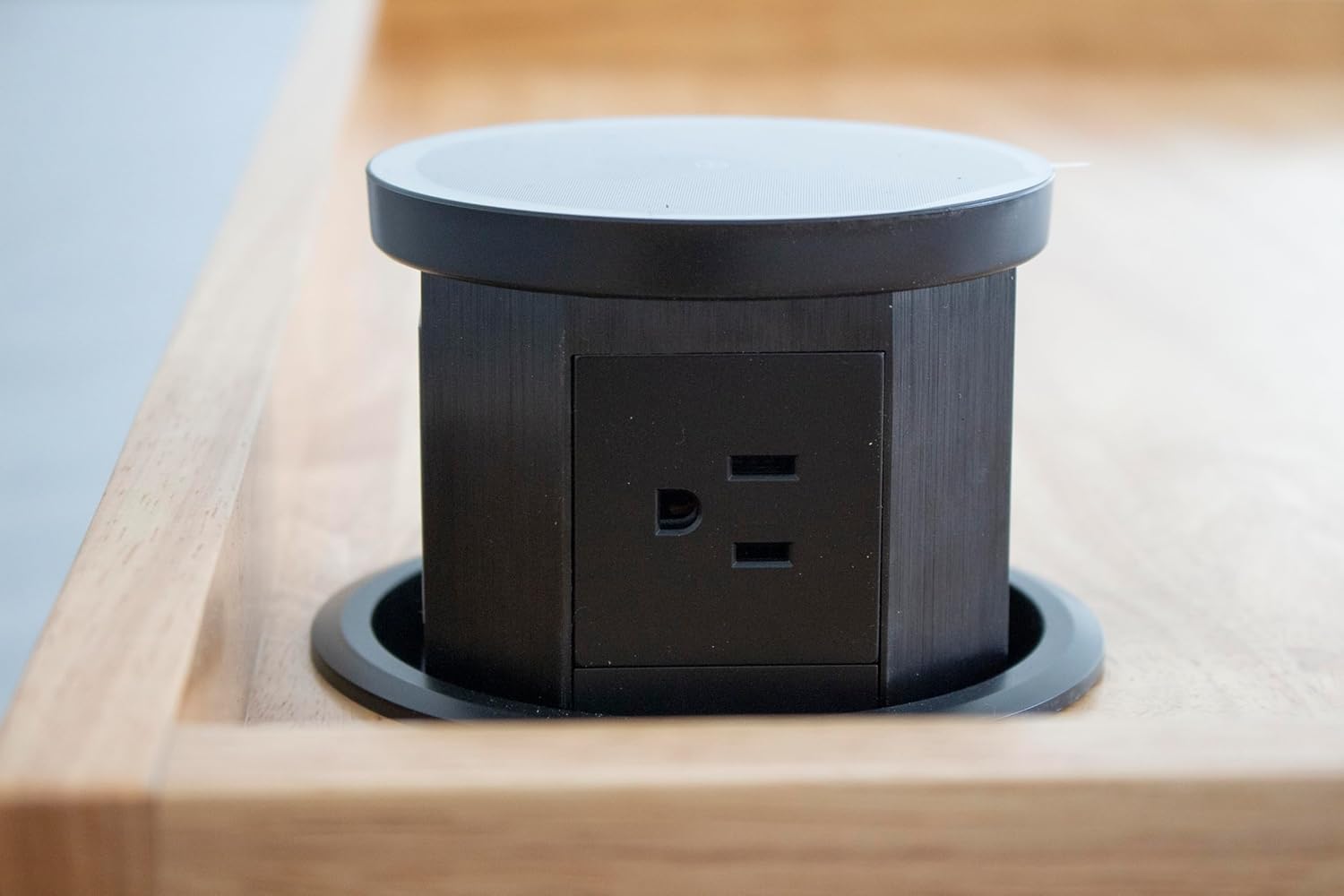 best jewelers workbench with power,jewelers workbench worth buying,should I buy a jewelers workbench,jewelers workbench pros cons,jewelers workbench vs alternatives,heavy-duty jewelers workbench performance testing and real-world results