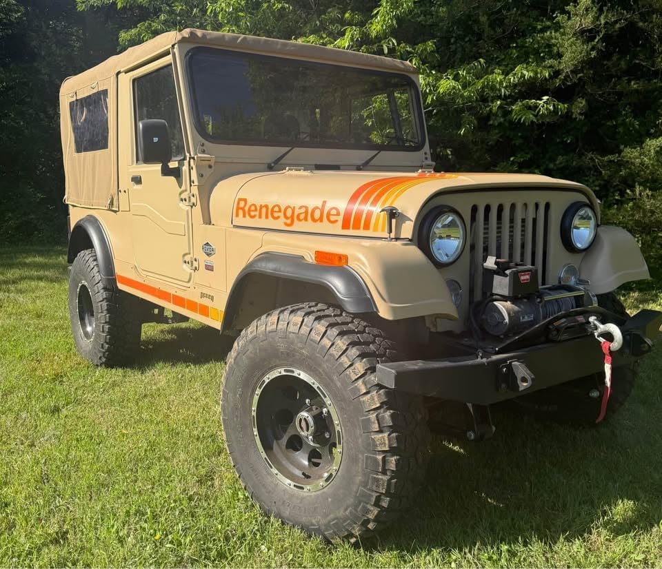 Mahindra Roxor soft top worth it,Mahindra Roxor soft top pros cons,should I buy Roxor soft top kit,Roxor soft top vs hard top,best soft top for Mahindra Roxor,Mahindra Roxor door kit honest unboxing and complete package contents