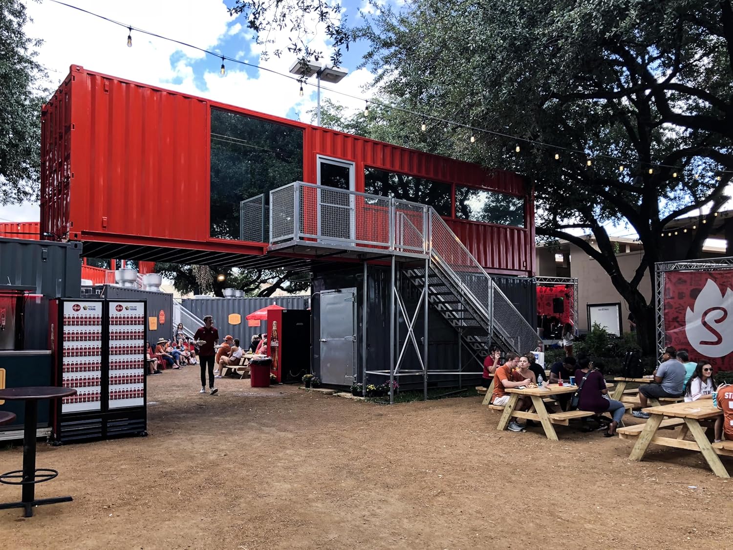 buy shipping container restaurant,shipping container restaurant worth it,shipping container bar pros cons,best prefabricated commercial kitchen,modular container cafe vs traditional,should I buy a container restaurant unboxing and complete package contents