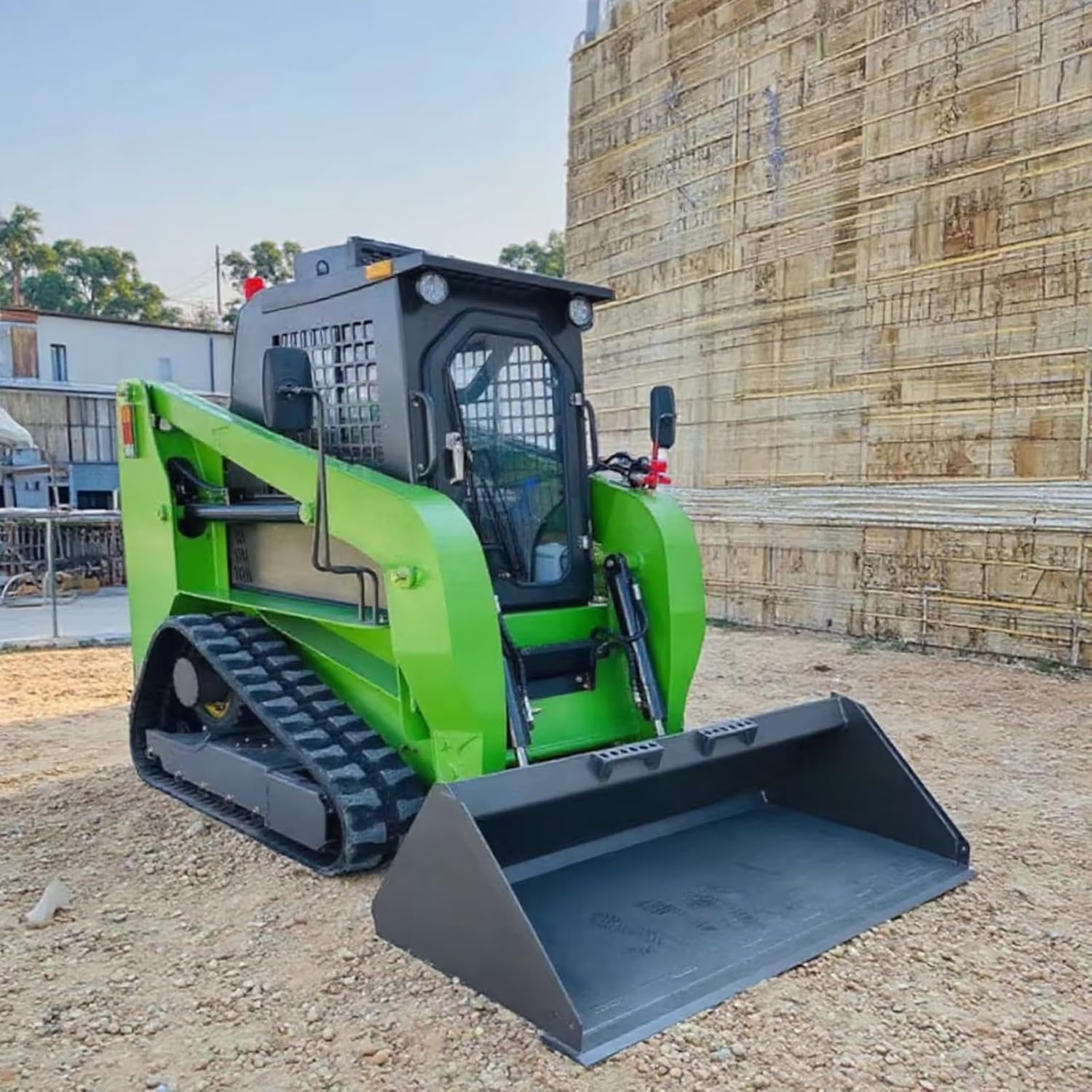 buy skid steer loader,skid steer loader worth buying,best compact skid steer,skid steer loader pros cons,skid steer loader vs mini excavator,should I buy a skid steer - detailed features and technical specifications