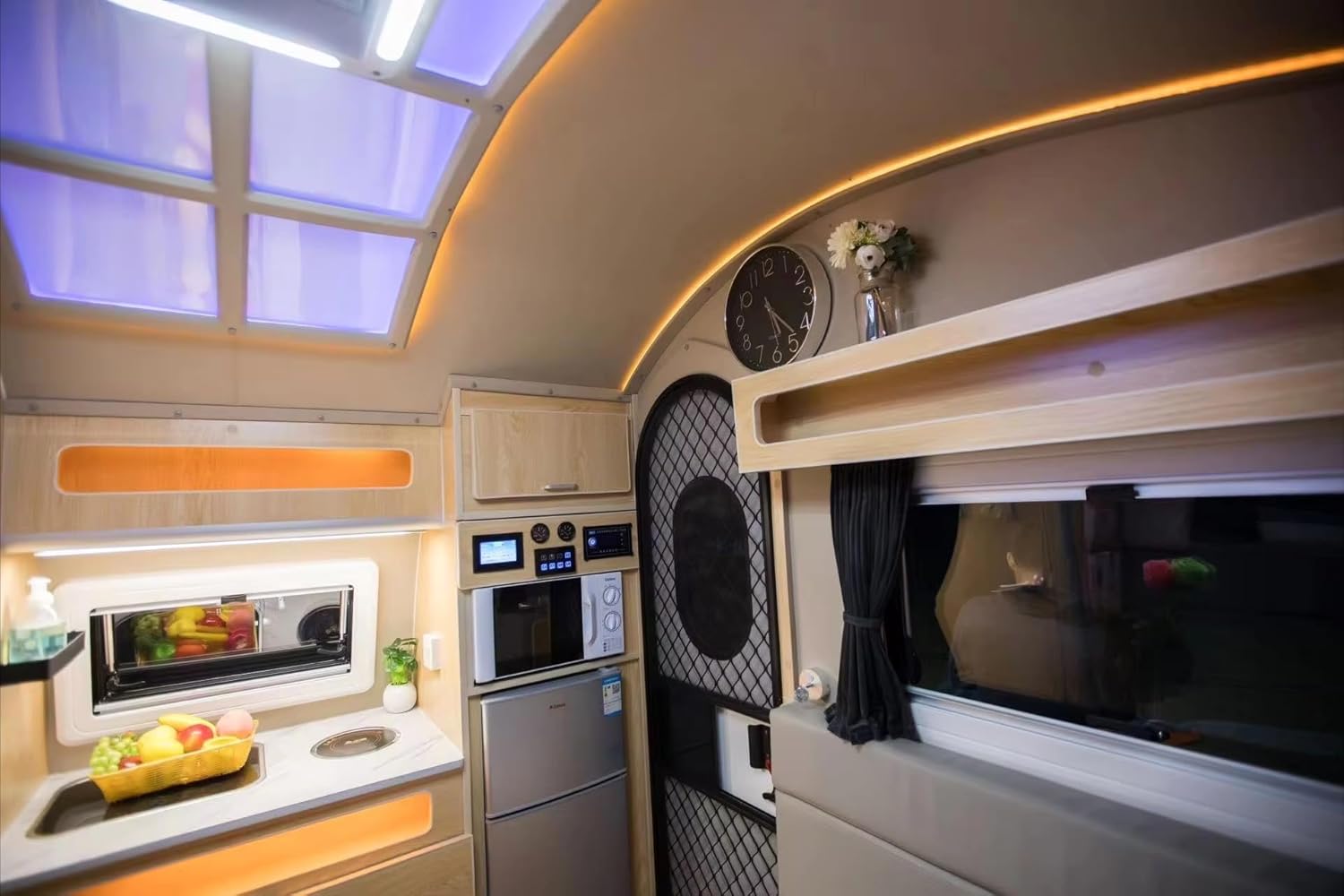 buy teardrop camper trailer,teardrop camper worth buying,teardrop camper pros cons,best lightweight travel trailer,teardrop camper vs alternatives,should I buy a teardrop camper performance testing and real-world results