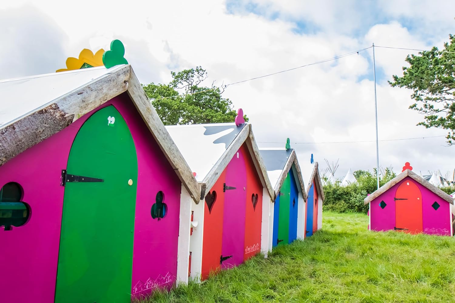 Step-by-step guide for colorful wooden tent,should I buy a colorful wooden tent,colorful wooden tent vs camper,colorful wooden tent pros cons,best wooden house tent,colorful wooden tent worth buying - complete tutorial